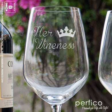 Her Wineness © Wine Glass