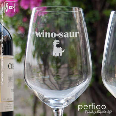 Winosaur © Wine Glass