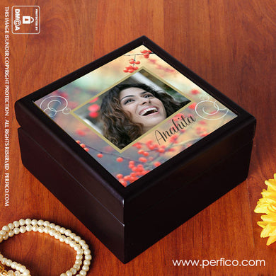 Picture Perfect © Personalized Jewellery Box