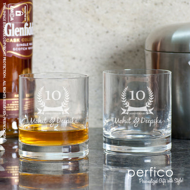 Crest © Anniversary Set Personalized Whisky Glasses